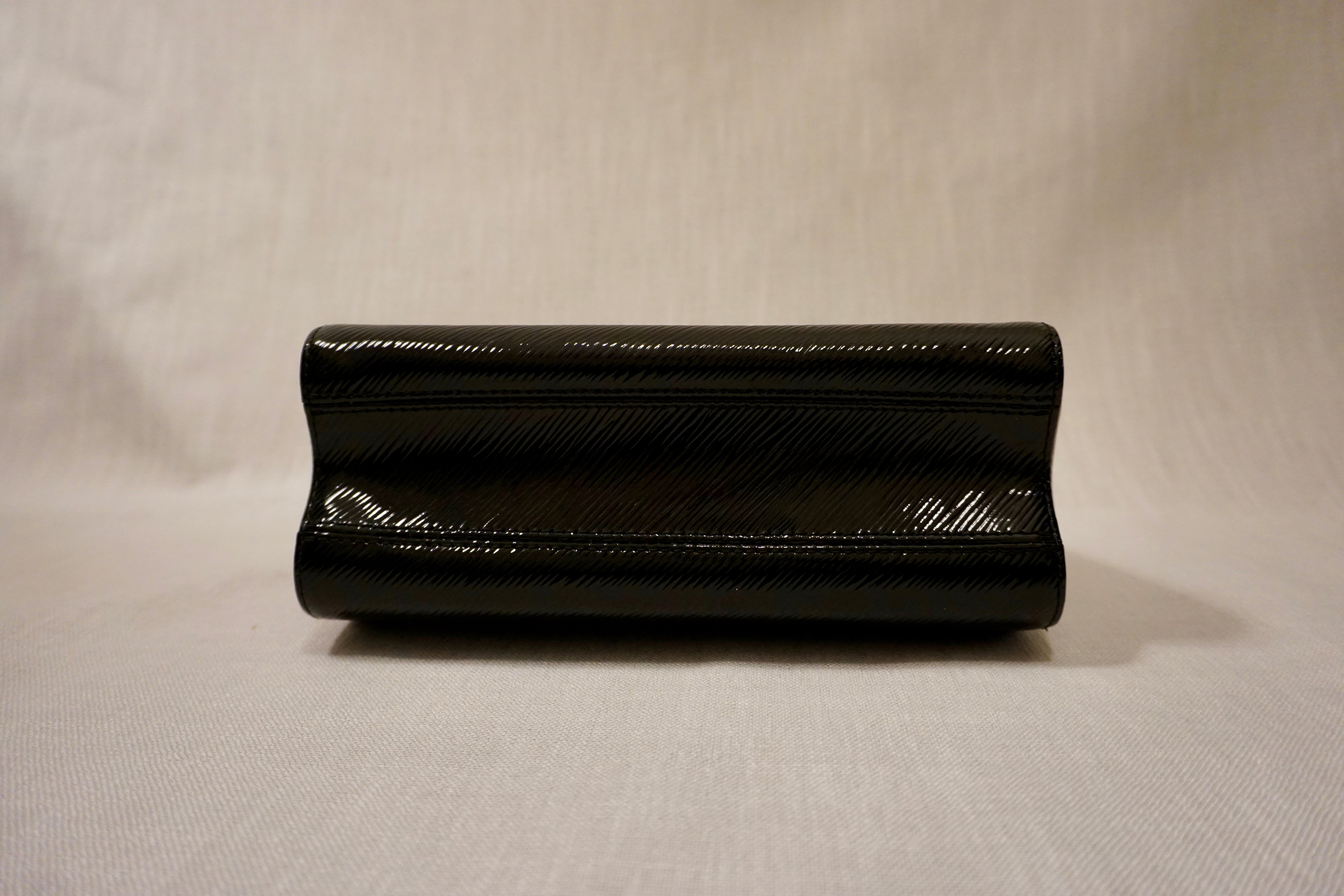 Louis Vuitton Epi Leather Twist MM Bag Black