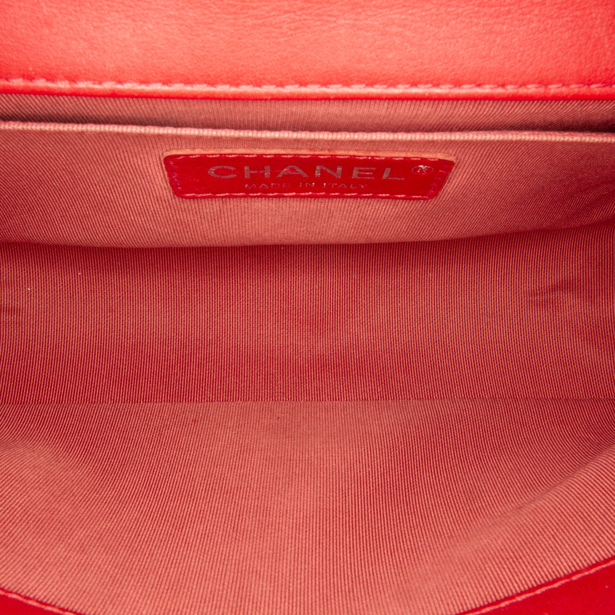 Pre Owned Chanel Medium Lambskin Boy Flap Bag Red Women Dubai