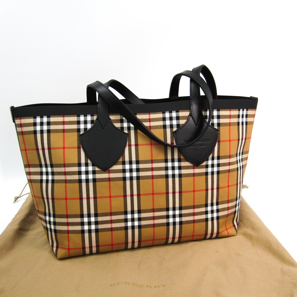 Buy & Consign Authentic Burberry The Giant Reversible Vintage Check Tote In Beige Red at The Plush Posh