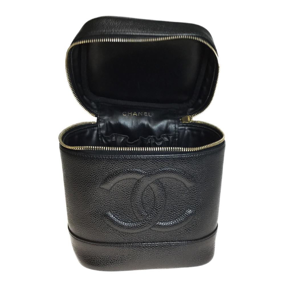 Buy & Consign Authentic Chanel Caviar Skin Leather Vanity Bag at The Plush Posh