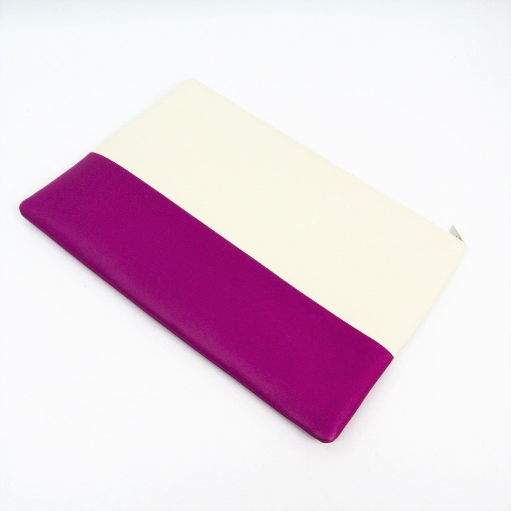 Buy & Consign Authentic Celine Bicolor Leather Large Zipped Multifunction Wallet at The Plush Posh