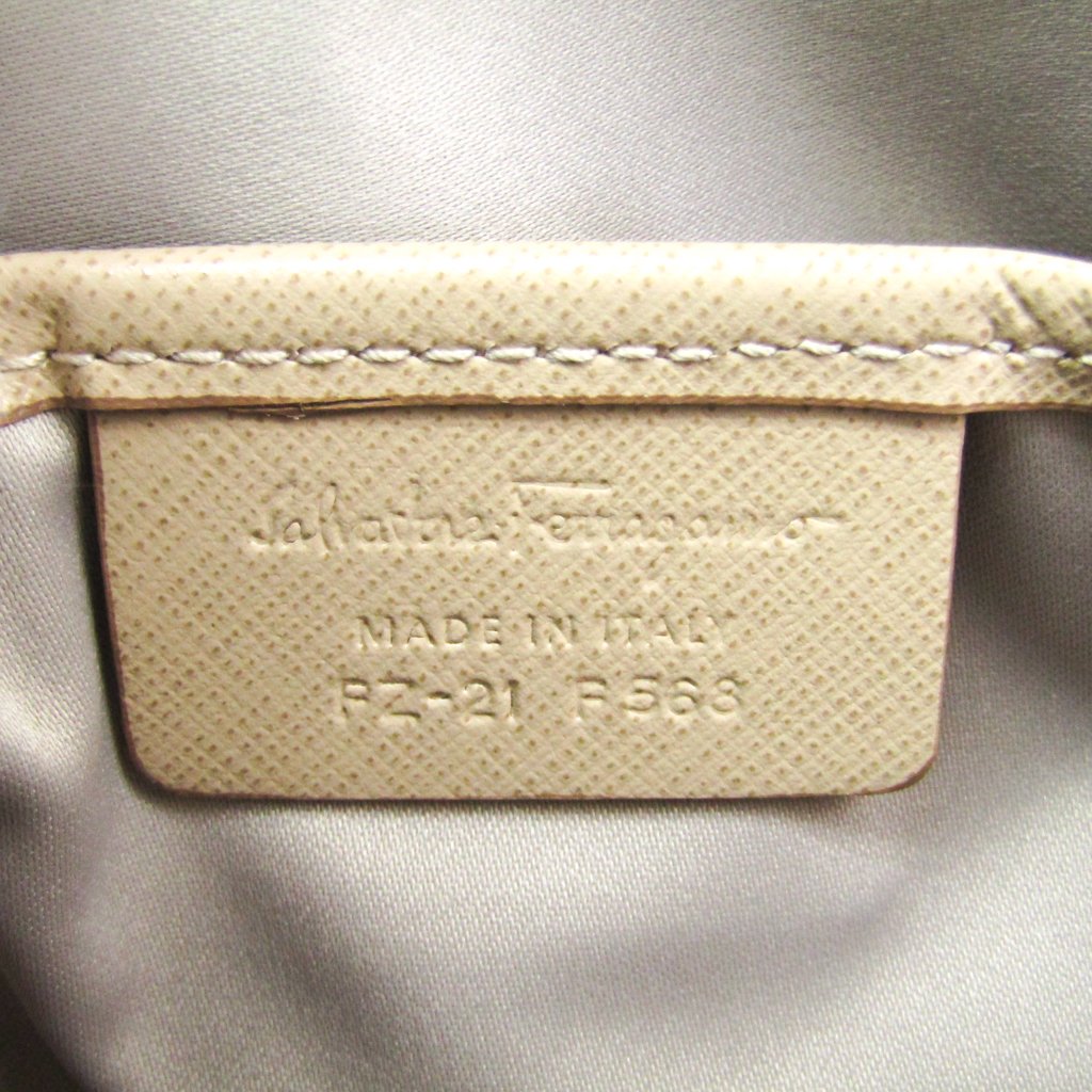 Buy & Consign Authentic Salvatore Ferragamo Vara Lydia Shoulder Bag at The Plush Posh