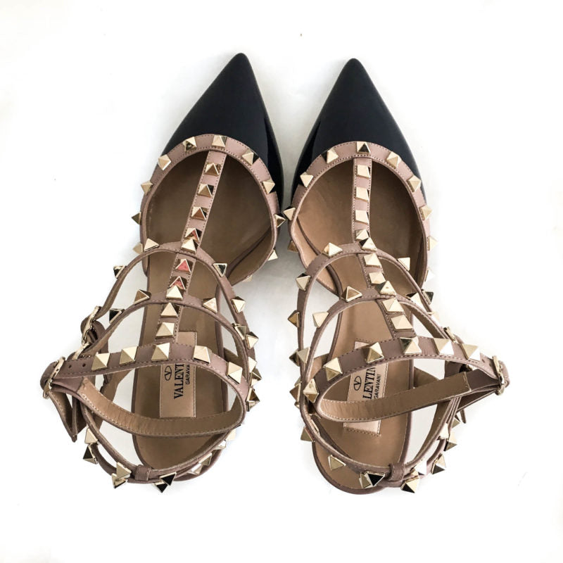 Buy & Consign Authentic Valentino Classic Rockstuds in Navy Patent 37.5 at The Plush Posh
