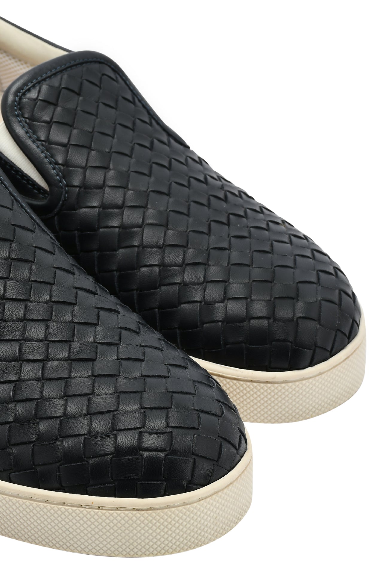 Bottega Veneta Black Intrecciato Leather Slip On Sneakers EU 42